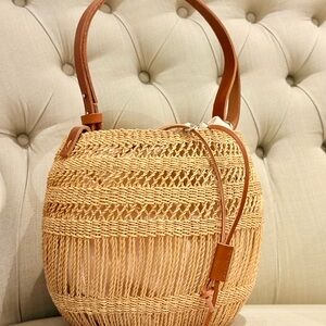 Muun Elegant Women Handbag